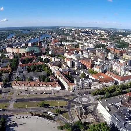 Plac Zolnierza Polska Apartment