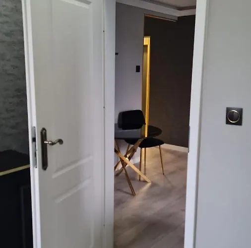 Plac Zolnierza Polska 公寓 什切青