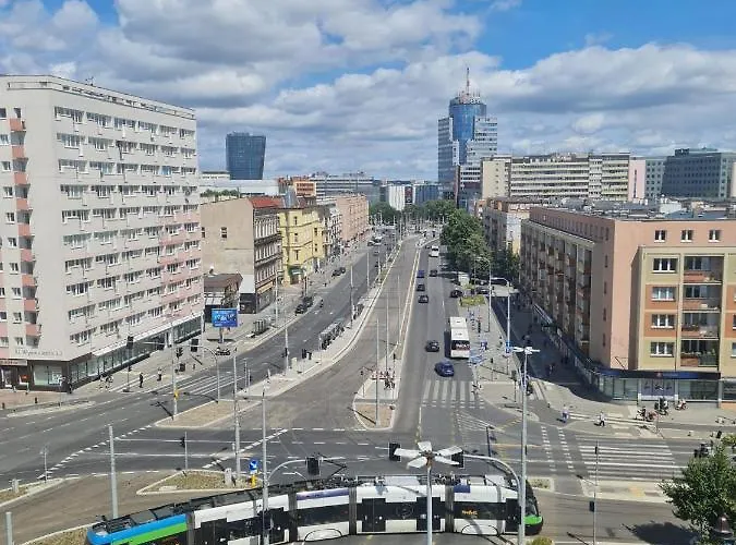 Plac Zolnierza Polska 公寓 *